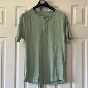 Men’s older teen short sleeve shirt